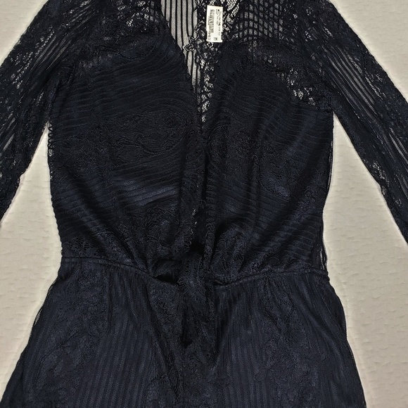Maddy...k Black Lace Romper M - Picture 6 of 6